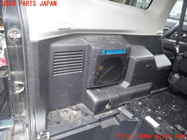 1UPJ-9234617680]パジェロ(V93W)左リアピラートリム 中古_3