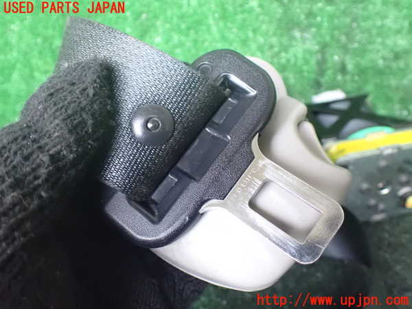 1UPJ-9234617045]パジェロ(V93W)運転席シートベルト 中古_2
