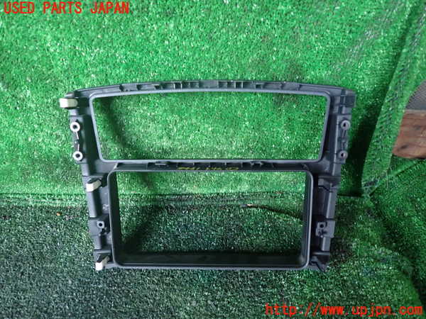 1UPJ-9234617691]パジェロ(V93W)内装トリム類1 中古_2