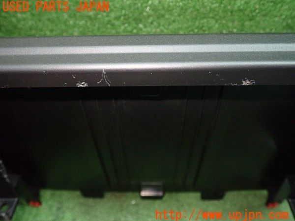 3UPJ=9234620512]ジムニーシエラ JC(JB74W 3型)社外 ナビ取付けキット 純正 オーディオパネル付き 中古_4