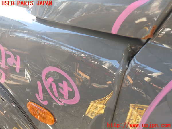 1UPJ-9234621082]ジムニー シエラ(JB74W)左前フェンダー ジャンク_4