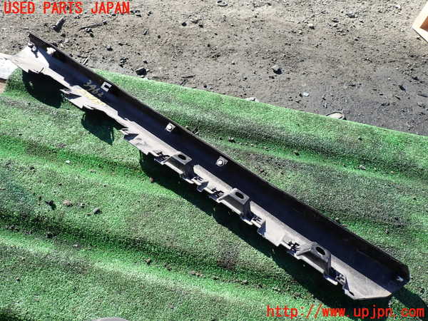 1UPJ-9234621390]ジムニー シエラ(JB74W)右サイドステップ 中古_3