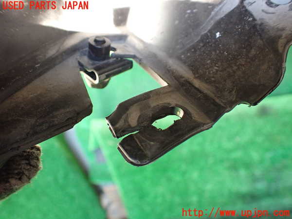 1UPJ-9234621440]ジムニー シエラ(JB74W)右前オーバーフェンダー ジャンク_4