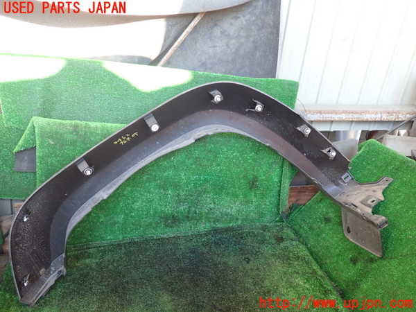 1UPJ-9234621446]ジムニー シエラ(JB74W)左後オーバーフェンダー ジャンク_4