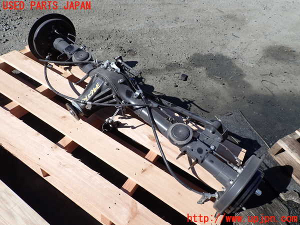 1UPJ-9234624400]ジムニー シエラ(JB74W)リアデフホーシング 中古_2