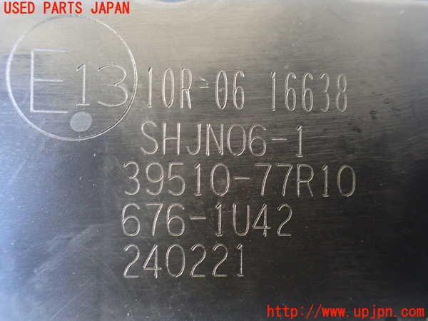 1UPJ-9234626066]ジムニー シエラ(JB74W)エアコンスイッチ1 中古_4