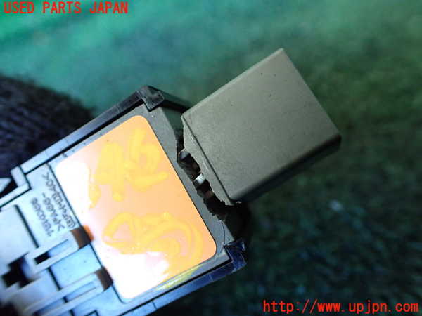 1UPJ-9234626307]ジムニー シエラ(JB74W)スイッチ2 中古_2