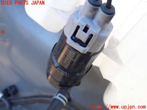 1UPJ-9234626791]ジムニー シエラ(JB74W)ウォッシャータンク1 中古_3
