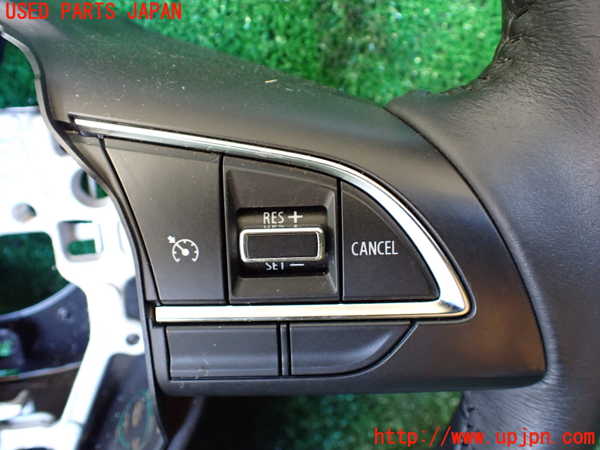 1UPJ-9234627855]ジムニー シエラ(JB74W)ステアリングホイール 中古_2