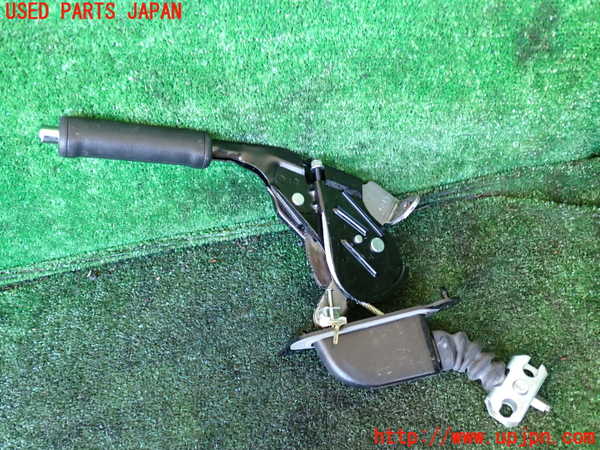 1UPJ-9234627550]ジムニー シエラ(JB74W)サイドブレーキレバー 中古_2