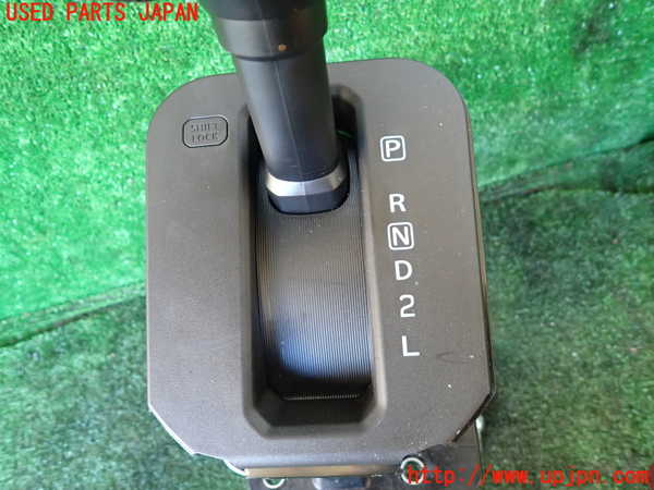 1UPJ-9234627555]ジムニー シエラ(JB74W)ATシフトレバー 中古_3