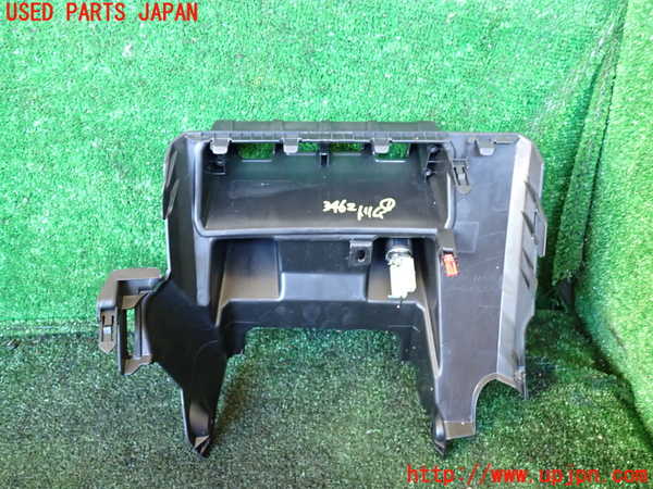 1UPJ-9234627691]ジムニー シエラ(JB74W)内装トリム類1 中古_3