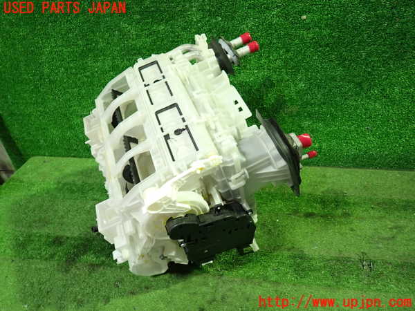 1UPJ-9234636081]ノア(ヴォクシー)(ZRR85G)エバポレーター1 中古_4