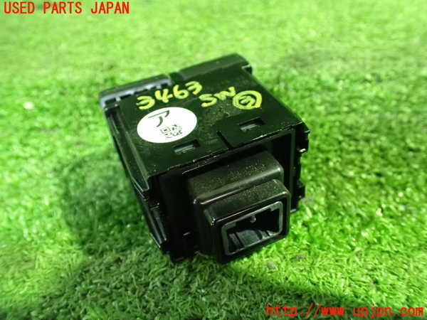 1UPJ-9234636308]ノア(ヴォクシー)(ZRR85G)スイッチ3 中古_2