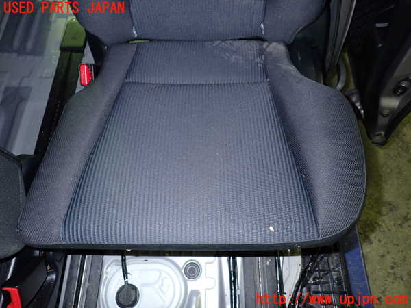 1UPJ-9234637175]ノア(ヴォクシー)(ZRR85G)左2列目シート 中古_3