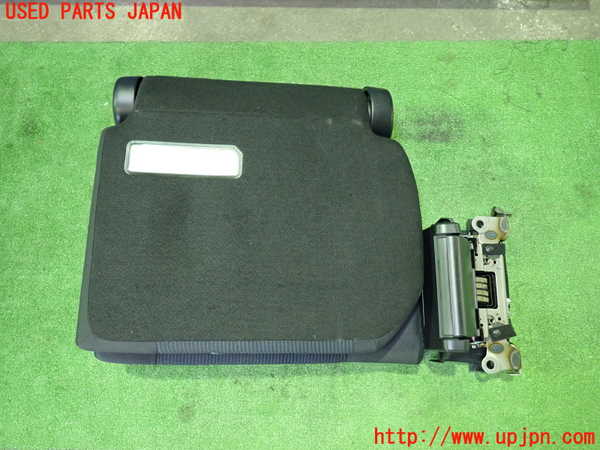 1UPJ-9234637265]ノア(ヴォクシー)(ZRR85G)左3列目シート 中古_4