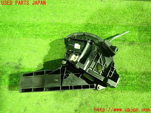 1UPJ-9234637555]ノア(ヴォクシー)(ZRR85G)ATシフトレバー 中古_2