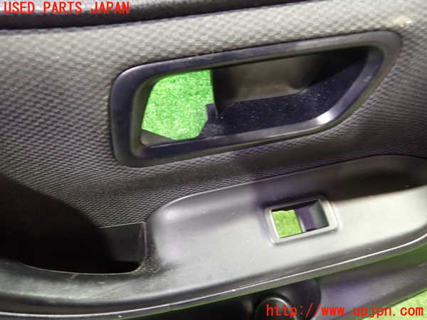 1UPJ-9234631264]ノア(ヴォクシー)(ZRR85G)左前ドア内張り 中古_2
