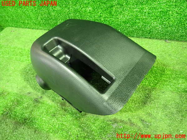 1UPJ-9234637905]ノア(ヴォクシー)(ZRR85G)コラムカバー 中古_2