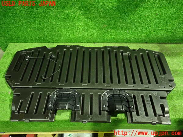 1UPJ-9234637771]ノア(ヴォクシー)(ZRR85G)ラゲッジトレイ1 中古_2