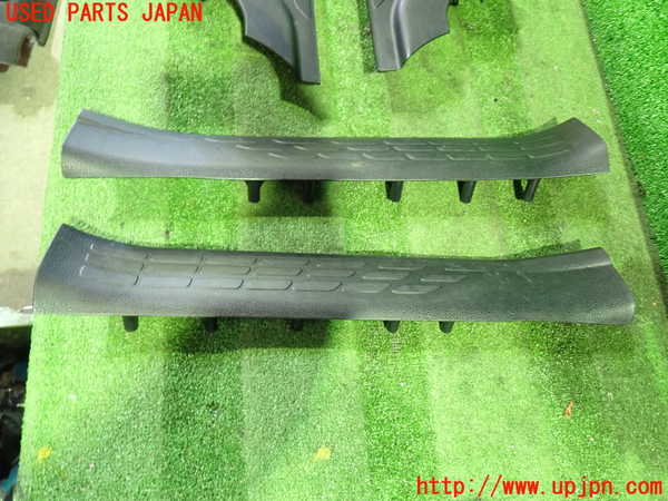 1UPJ-9234637740]ノア(ヴォクシー)(ZRR85G)スカッフプレート 中古_3