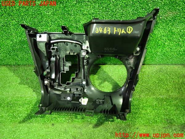 1UPJ-9234637691]ノア(ヴォクシー)(ZRR85G)内装トリム類1 中古_2