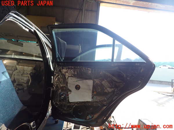 1UPJ-9234641290]カムリハイブリッド(AVV50)右後ドア 中古_5