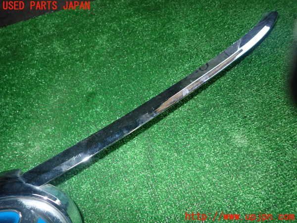 1UPJ-9234641631]カムリハイブリッド(AVV50)エンブレム1 中古_3