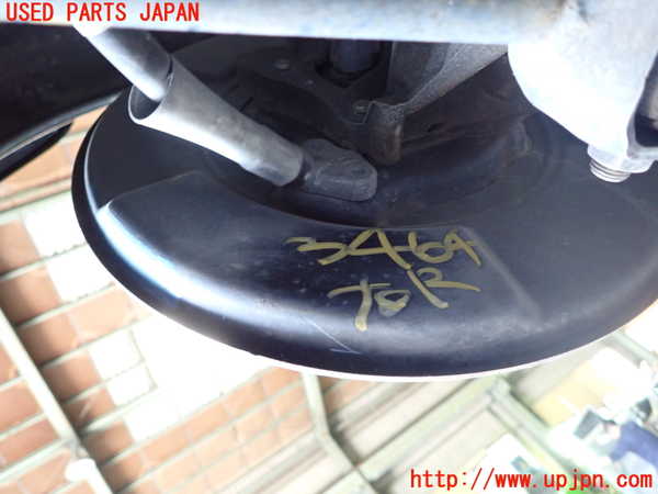 1UPJ-9234644300]カムリハイブリッド(AVV50)右リアナックルハブ 中古_2