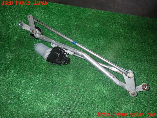 1UPJ-9234646770]カムリハイブリッド(AVV50)フロントワイパーモーター 中古_3