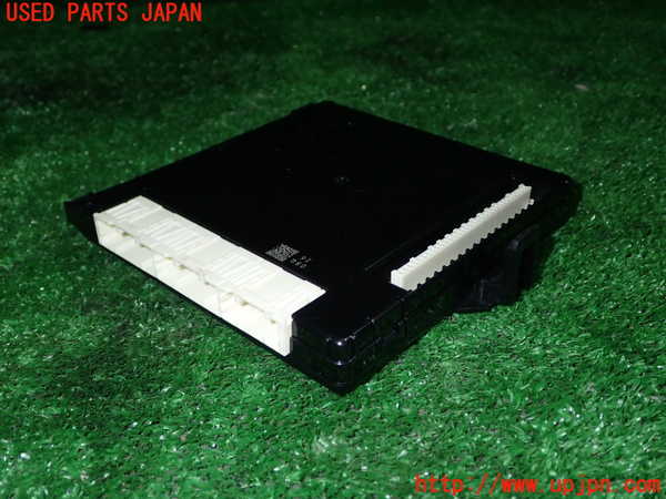 1UPJ-9234646146]カムリハイブリッド(AVV50)コンピューター1 中古_3