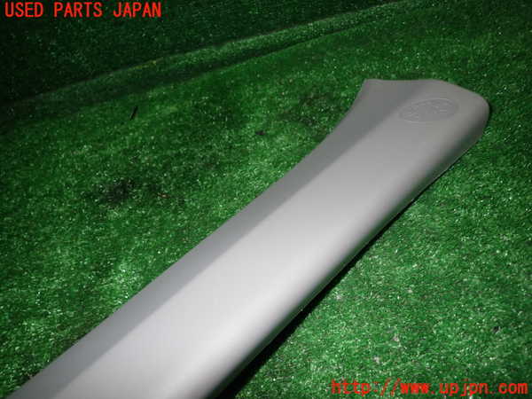 1UPJ-9234647655]カムリハイブリッド(AVV50)右フロントピラートリム 中古_2