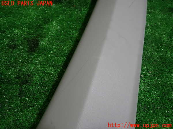 1UPJ-9234647660]カムリハイブリッド(AVV50)左フロントピラートリム 中古_4