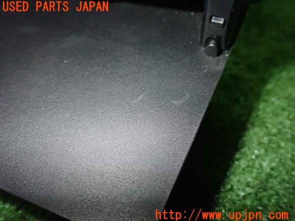 3UPJ=9234650580]BMW 218d グランクーペ(7M20 F44)純正 WCH-189b NFC搭載 ワイヤレス充電器 中古_4