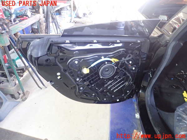 1UPJ-9234651320]BMW 218d グランクーペ F44(7M20)左後ドア 中古_2