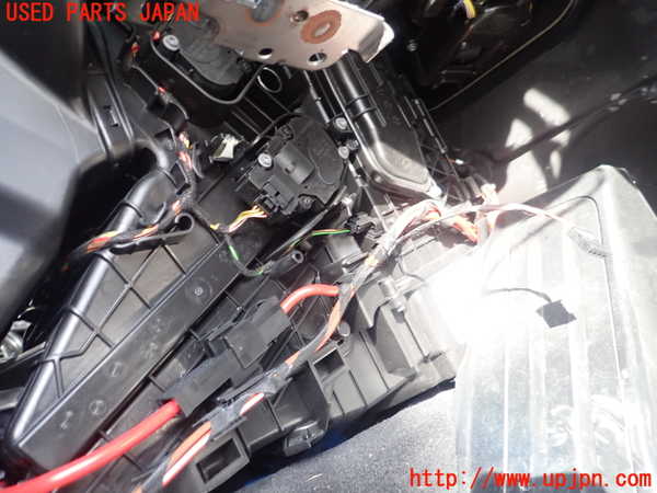 1UPJ-9234656081]BMW 218d グランクーペ F44(7M20)エバポレーター1 中古_2