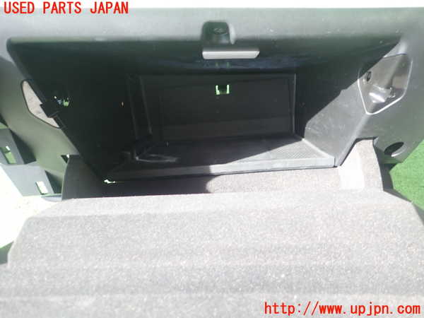 1UPJ-9234657516]BMW 218d グランクーペ F44(7M20)グローブボックス1 中古_2