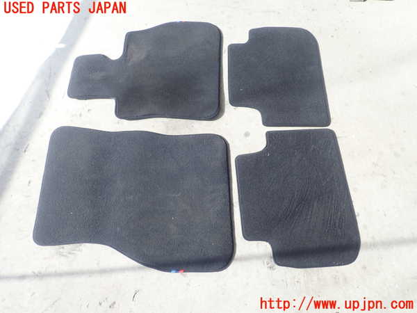 1UPJ-9234657800]BMW 218d グランクーペ F44(7M20)フロアマット 中古_2