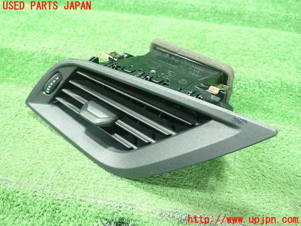 1UPJ-9234657528]BMW 218d グランクーペ F44(7M20)エアコン吹き出し口3 中古_2