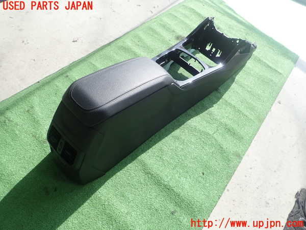 1UPJ-9234657540]BMW 218d グランクーペ F44(7M20)センターコンソール 中古_2