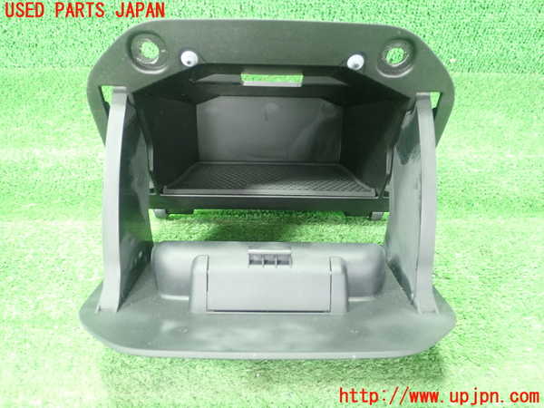 1UPJ-9234657841]BMW 218d グランクーペ F44(7M20)小物入れ1 中古_2