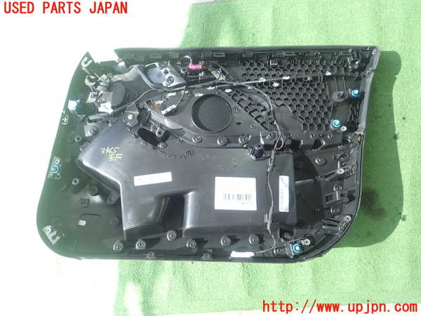 1UPJ-9234651264]BMW 218d グランクーペ F44(7M20)左前ドア内張り 中古_3