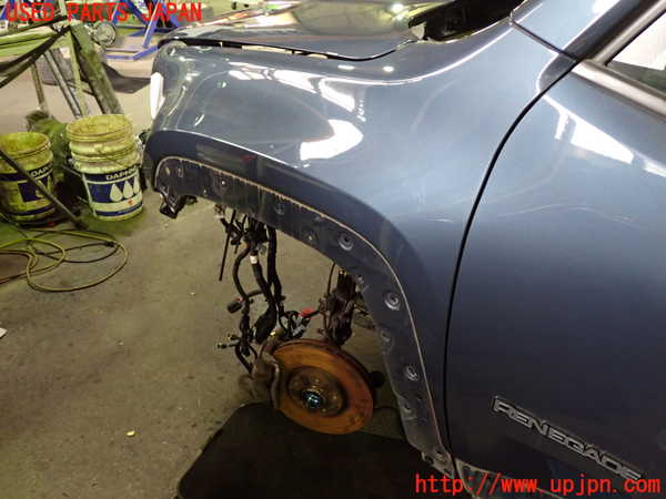 1UPJ-9234661082]ジープ・レネゲード(BV13PM)左前フェンダー 中古_2