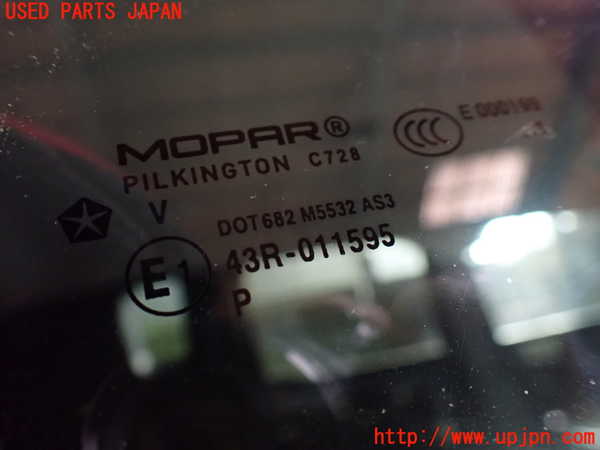 1UPJ-9234661380]ジープ・レネゲード(BV13PM)右クォーターガラス 中古_2