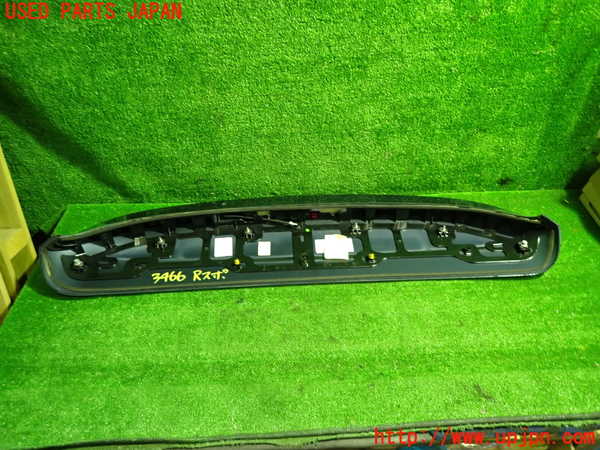 1UPJ-9234661520]ジープ・レネゲード(BV13PM)リアスポイラー 中古_4