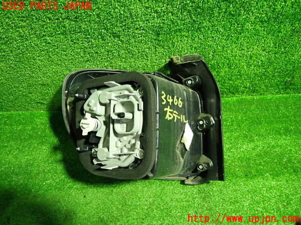 1UPJ-9234661530]ジープ・レネゲード(BV13PM)右テールランプ 中古_3