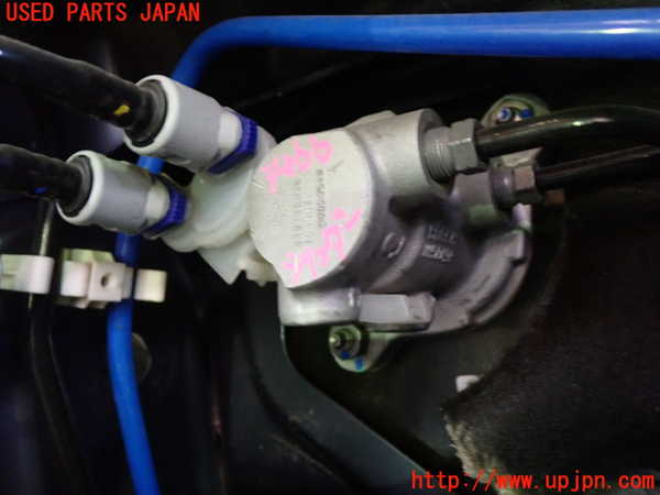 1UPJ-9234664050]ジープ・レネゲード(BV13PM)ブレーキマスターシリンダー 中古_3