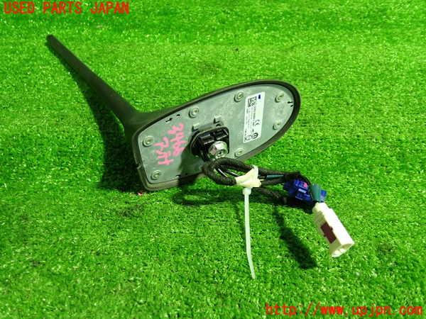 1UPJ-9234666550]ジープ・レネゲード(BV13PM)アンテナ 中古_4