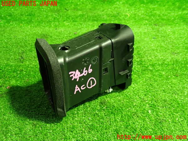 1UPJ-9234667526]ジープ・レネゲード(BV13PM)エアコン吹き出し口1 中古_3