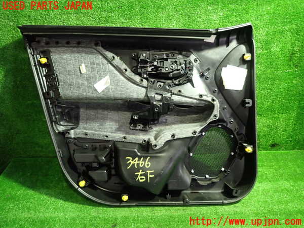 1UPJ-9234661234]ジープ・レネゲード(BV13PM)右前ドア内張り 中古_4